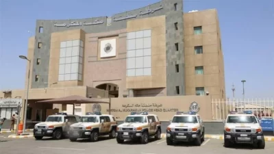 شرطة  مكة المكرمة تقبض على 3 أشخاص لنشرهم إعلانات حملات حج وهمية ومضللة